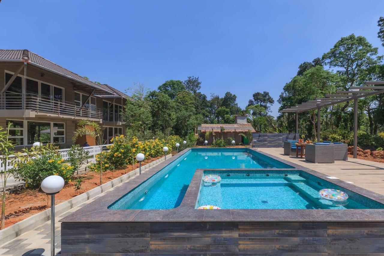 Coffee & Mist Luxury Villa- Comp Breakfast, Pool, Lounge, And Coffee Estate By Stayvista 马迪凯里 外观 照片